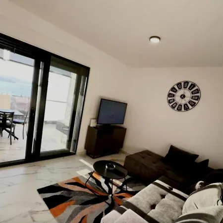 Luxury Sea View
